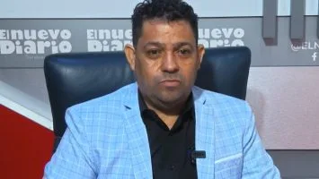 Comunicador alerta sobre gran cúmulo de basura que afecta la Nicolás de Ovando