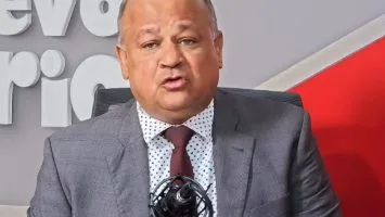 Sergio Solís destaca labor de cooperación del embajador Luis Suárez
