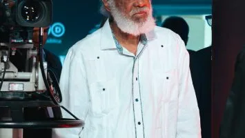Hubieres: Los vehículos privados causan más tapones; representan el 98 % del parque vehicular