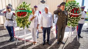 IDAC realiza acto por el 216 aniversario de la Independencia de México