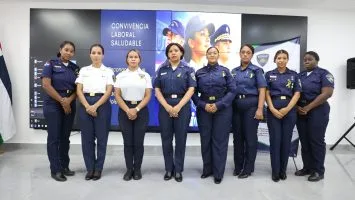 PN capacita a 100 agentes en prevención del acoso laboral y estereotipos de género
