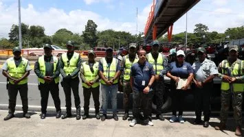 Intrant y Digesett fiscalizan 41 vehículos pesados por circular en carril izquierdo