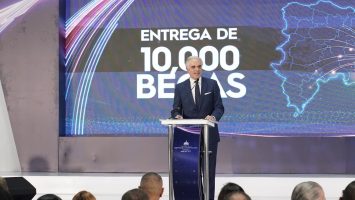 Destacan nuevas oportunidades para que estudiantes continúen formación tras concluir bachillerato