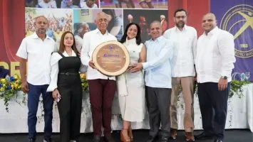 Club Mauricio Báez conmemora 63 años de fundación con reconocimiento a Boyón Domínguez
