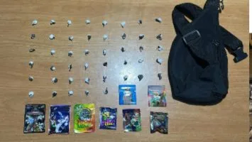 PN ocupa sustancias narcóticas, motocicletas y máquinas tragamonedas en Monte Plata