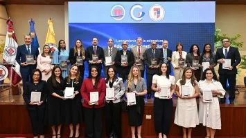 TC pone en circulación tres publicaciones sobre derecho y justicia constitucional
