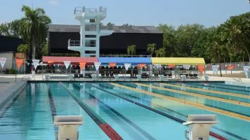 Santiago Máster mantiene a flote la natación santiaguera y reclama respaldo
