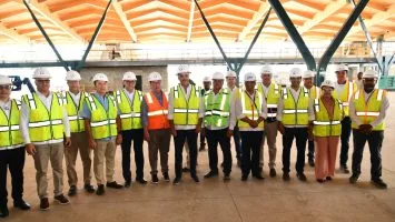 Presidente Abinader conoce avances de la construcción de la nueva terminal del Aeropuerto Cibao y valora su aporte al desarrollo del turismo