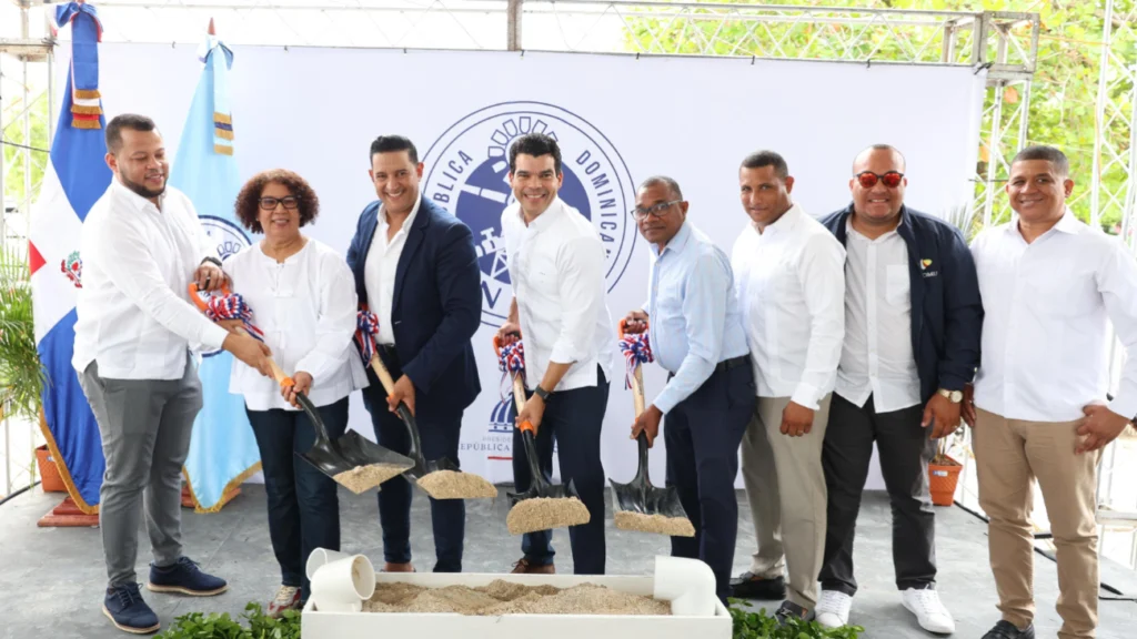 Inapa inicia ampliación de segunda etapa acueducto Amiama Gómez-Las Yayas en Azua