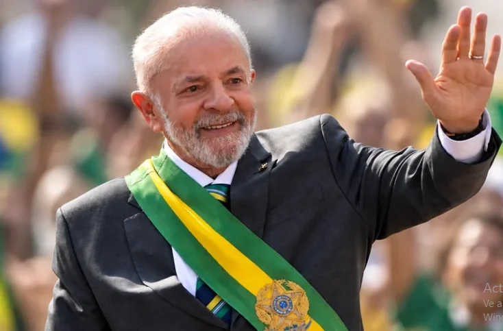 Lula da Silva es reelecto en Brasil con el 51.77% de los votos válidos