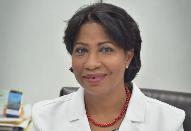 ¿Quién es la doctora Nereyda Solano, quien operó al niño Arlin Félix?